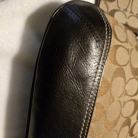 Coach Brown Signature Shoulder Bag With Leather Trim And Matching Card Holder - Picture 11 of 14